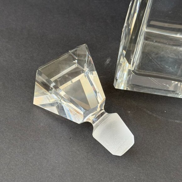 Vitg Clear Mid Century Geometric Crystal Decanter Bottle 9" Diamond-Shaped Stopp - Picture 5 of 6